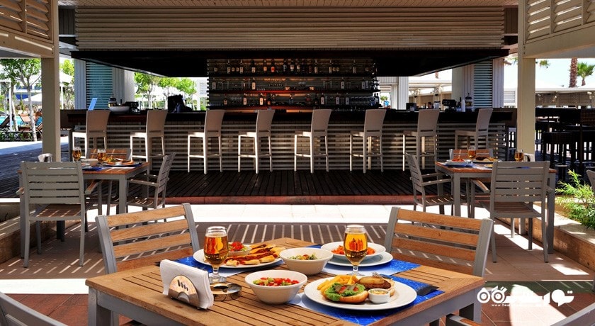 نمای رستوران تاکاتوکا اسنک