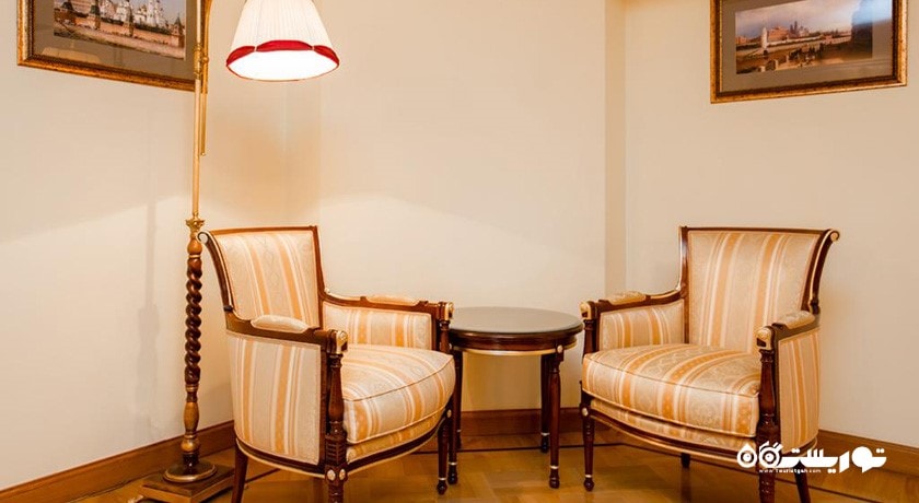 محوطه نشیمن آپارتمان اگزکیوتیو