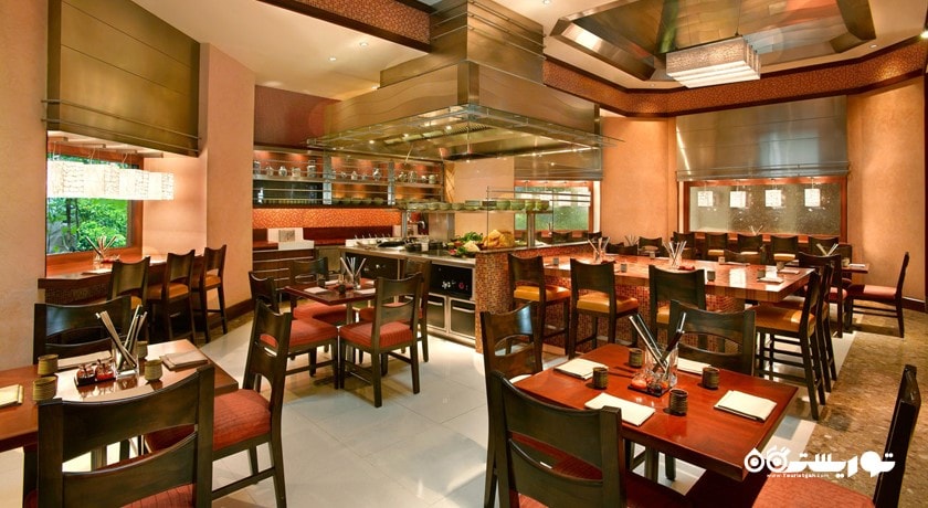 نمای رستوران غذای آسیایی واکس