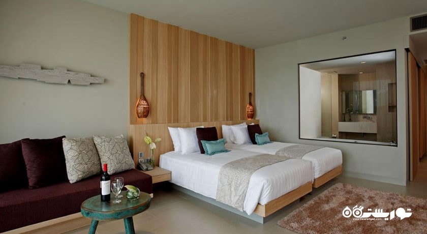 نمای تخت بزرگ اتاق دلوکس