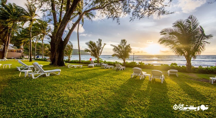 محوطه استراحت و نشیمن در فضای باز