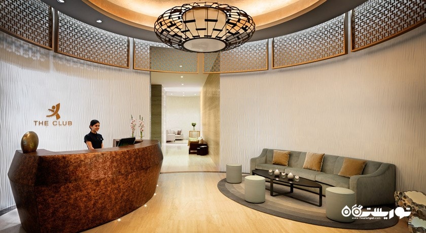 میز پذیرش مرکز سلامتی و اسپا