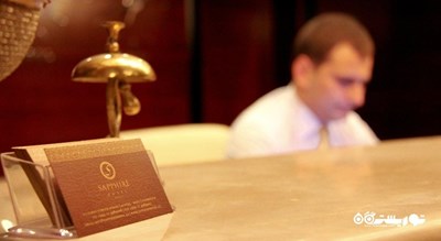 میز پذیرش هتل سفیر باکو