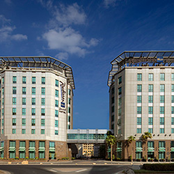 هتل رادیسون بلو، دبی مدیا سیتی
