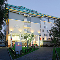 هتل مامایزون آل سوئیت اسپا پاکرووکا