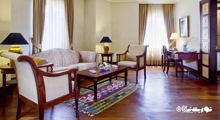 محوطه نشیمن اتاق فمیلی	