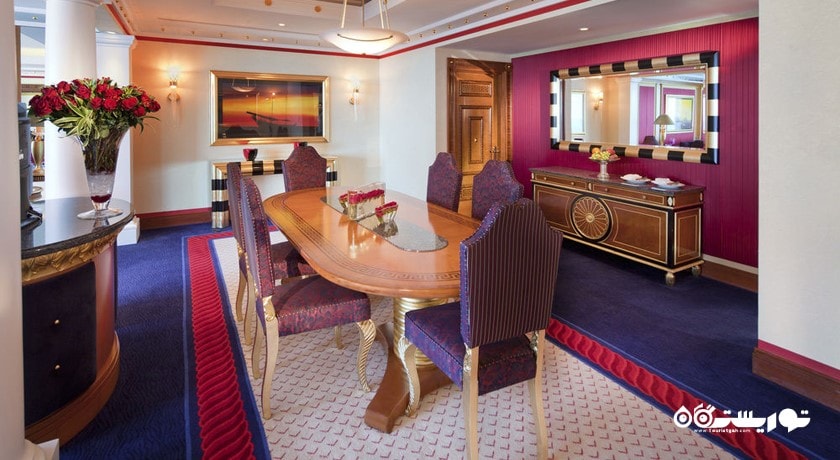 میز غذاخوری سوئیت دلوکس دوخوابه