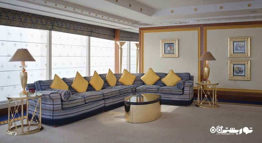 محوطه نشیمن سوئیت پانورامیک