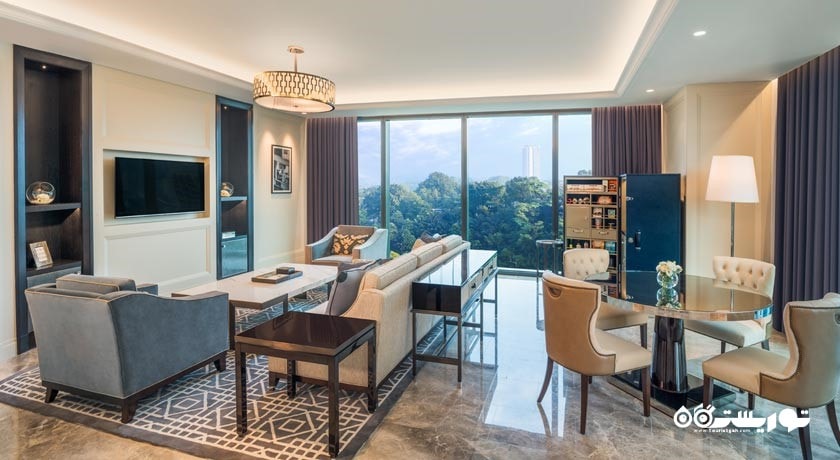 محوطه نشیمن سوئیت کارولین آستور