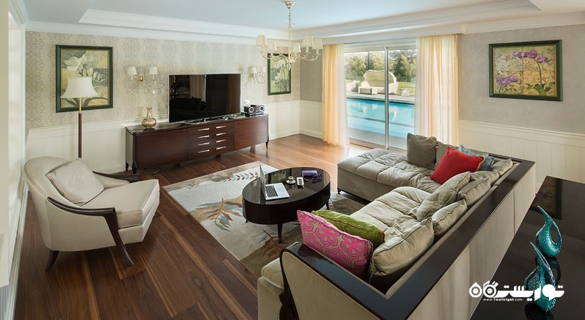 محوطه نشیمن ویلا پرزیدنشال