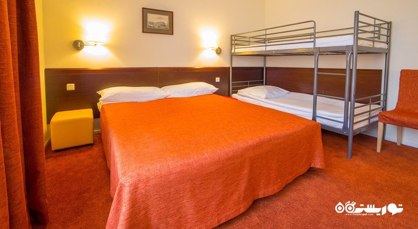 نمای تخت بزرگ سوئیت فمیلی