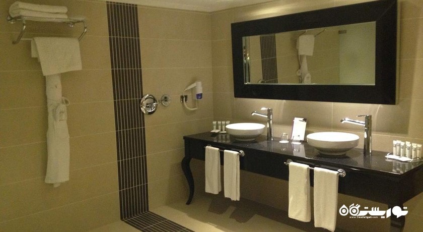 حمام و سرویس بهداشتی اتاق ها