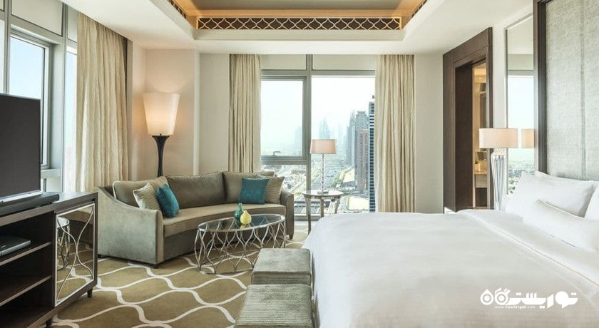 نمای تخت بزرگ سوئیت گرند