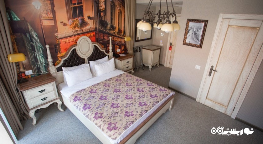 نمای تخت بزرگ اتاق دبل