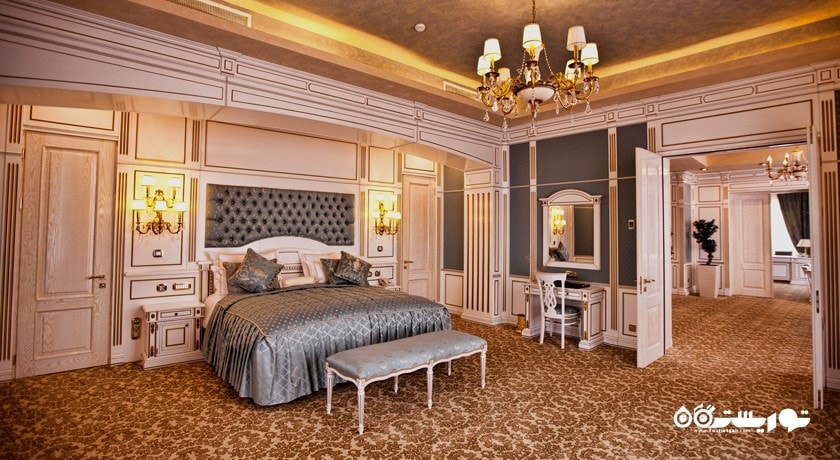 نمای تخت بزرگ سوئیت پرزیدنشال