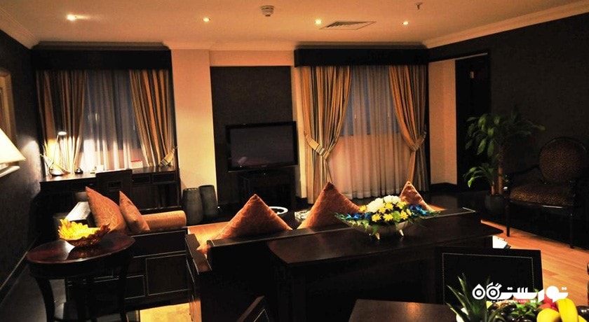 محوطه نشیمن سوئیت رویال