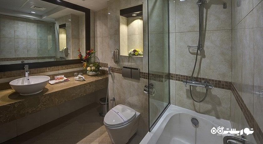 حمام و سرویس بهداشتی اتاق ها