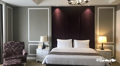 نمای تخت بزرگ سوئیت هتل