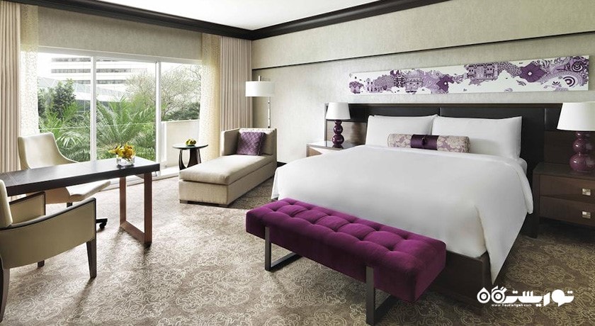 نمای تخت بزرگ اتاق پرمیر