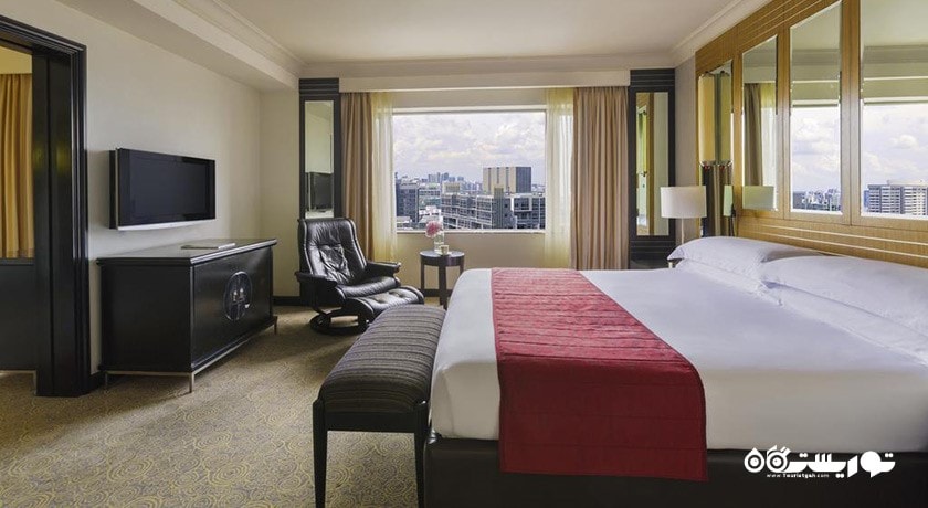 نمای تخت بزرگ سوئیت اگزکیوتیو