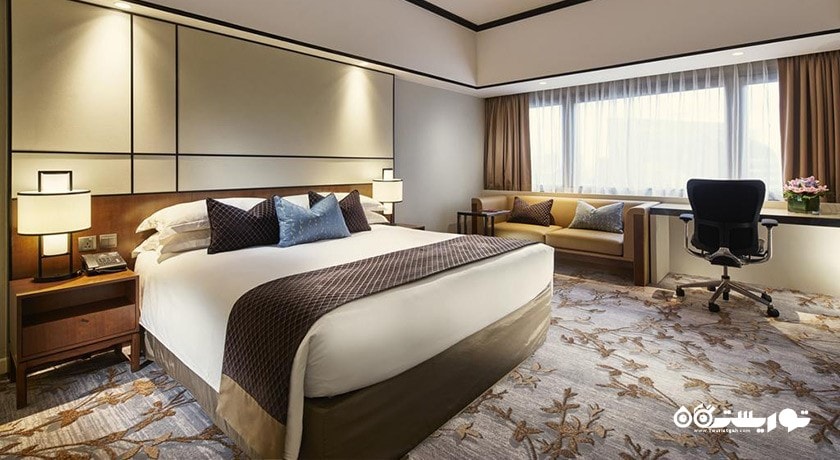 تخت بزرگ اتاق سوپریور دلوکس