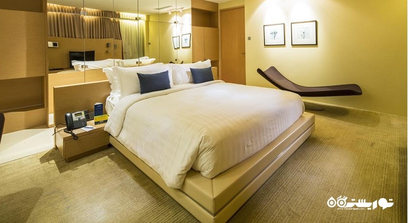 نمای تخت بزرگ سوئیت دلوکس