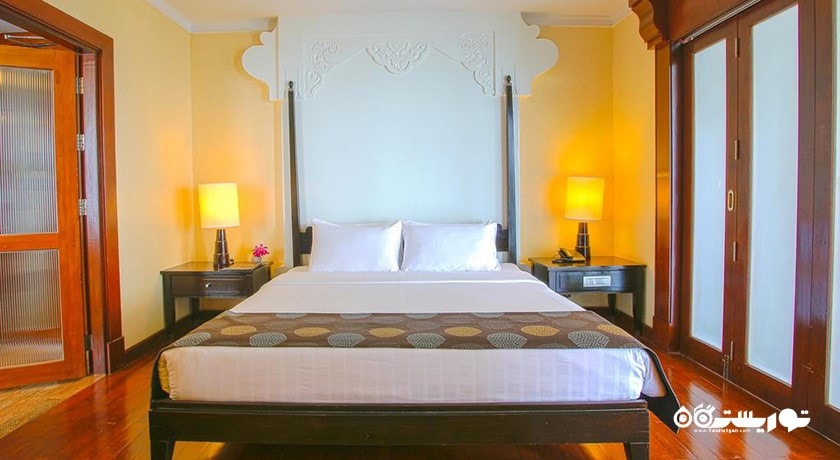 نمای تخت بزرگ سوئیت جونیور