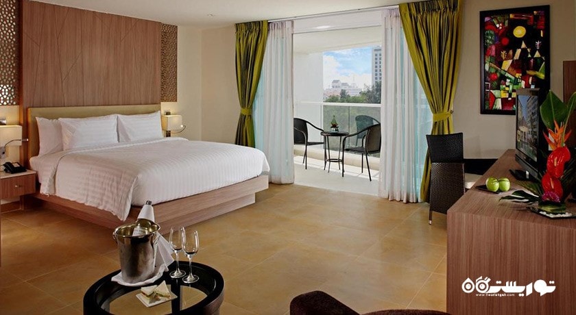 نمای تخت بزرگ استودیو فمیلی