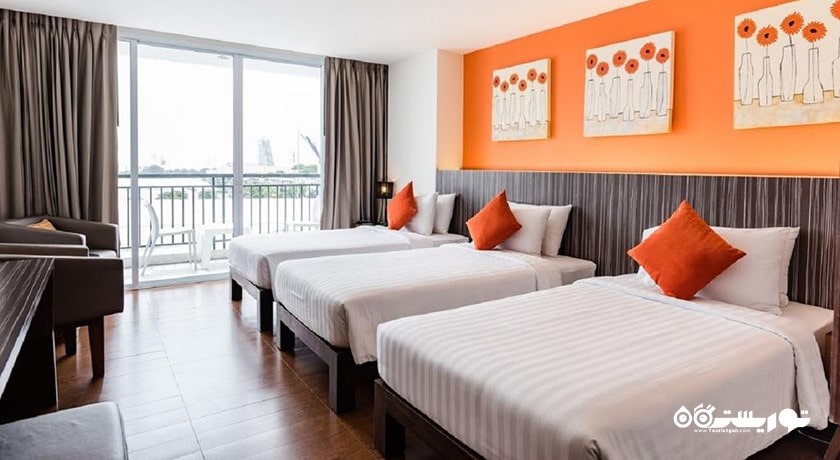 نمای تخت های تکی اتاق فمیلی