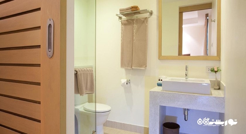حمام و سرویس بهداشتی اتاق ها