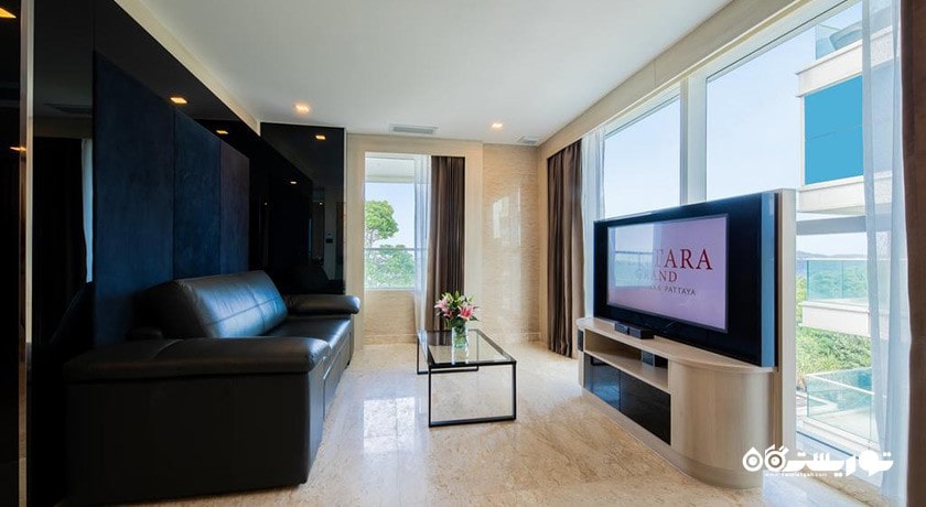 محوطه نشیمن سوئیت جونیور