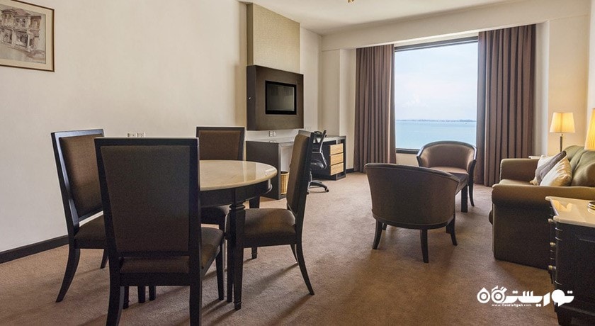 میز غذاخوری سوئیت هتل