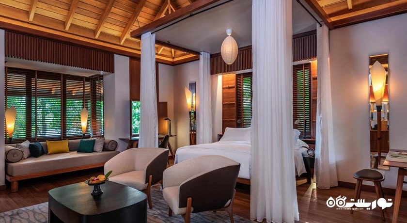 نمای تخت بزرگ ویلا رینفرست