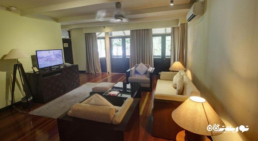 محوطه نشیمن سوئیت پرمیوم