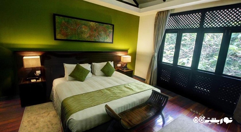 نمای تخت بزرگ سوئیت لاکچری