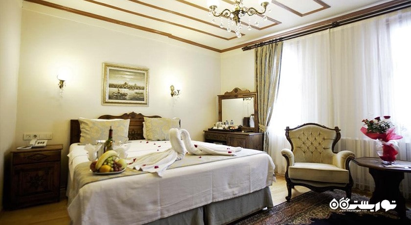 نمای تخت بزرگ اتاق تریپل