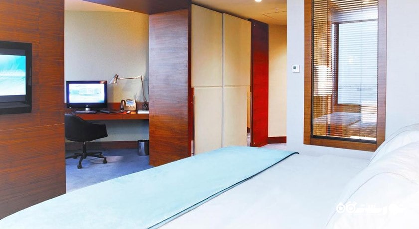 نمای تخت بزرگ اتاق سوپریور