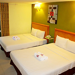 اتاق فمیلی (خانوادگی)