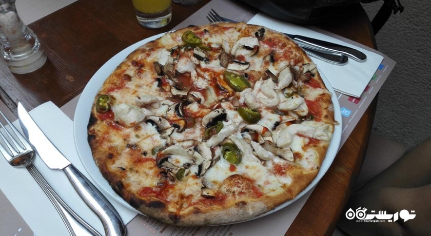 رستوران پیتزاریا پرا شهر استانبول 