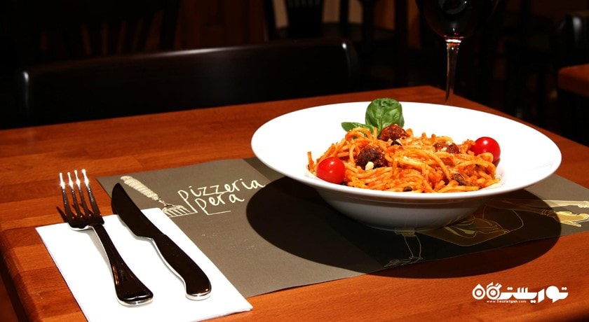 رستوران پیتزاریا پرا شهر استانبول 