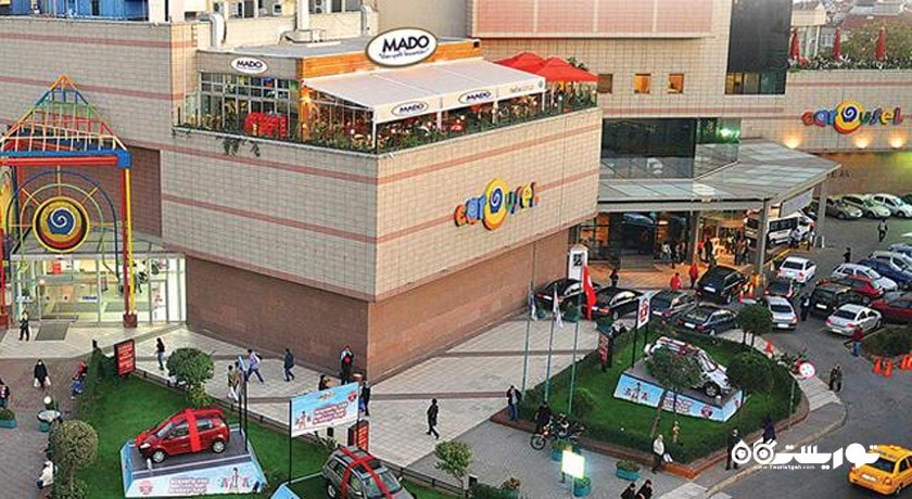 مرکز خرید کاروسل شهر ترکیه کشور استانبول