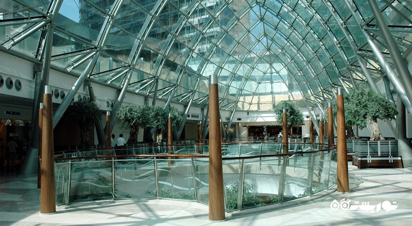 مرکز خرید برجمان شهر امارات متحده عربی کشور دبی