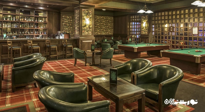 محوطه نشیمن بار گیم زون