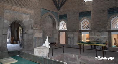  موزه مدرسه اینچه مناره یا مناره باریک (موزه آثار سنگی و چوبی) شهر ترکیه کشور قونیه
