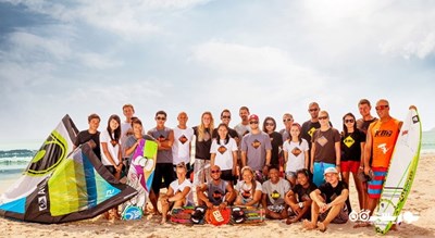سرگرمی موج سواری با کایت سرفینگ شهر تایلند کشور پوکت