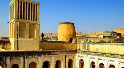  بندر تاریخی و قلعه سیراف شهرستان بوشهر استان کنگان