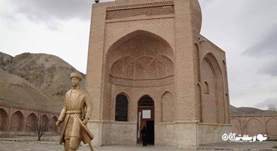  آرامگاه سید صدر الدین (بنای یادبود چالدران) شهرستان آذربایجان غربی استان چالدران