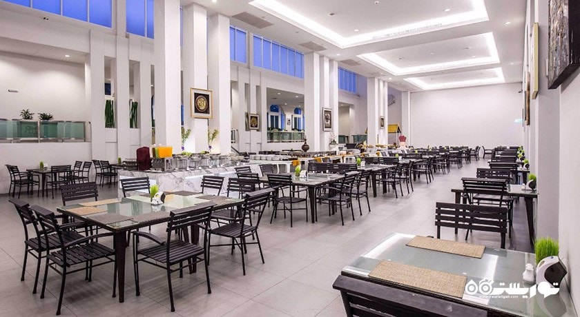 رستوران فریکس هتل دی واری جومتین بیچ پاتایا