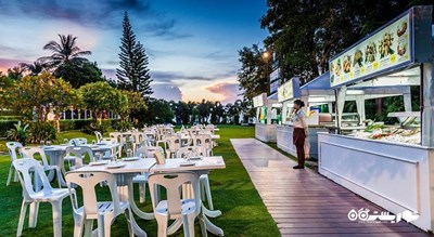 محوطه فضای باز رستوران بیر گاردن