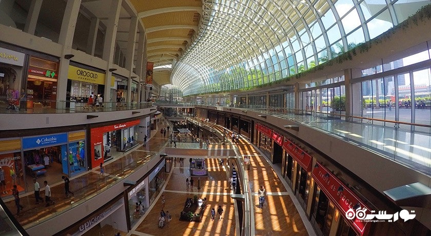 مرکز خرید شاپس در مارینا بی سندز شهر سنگاپور کشور سنگاپور